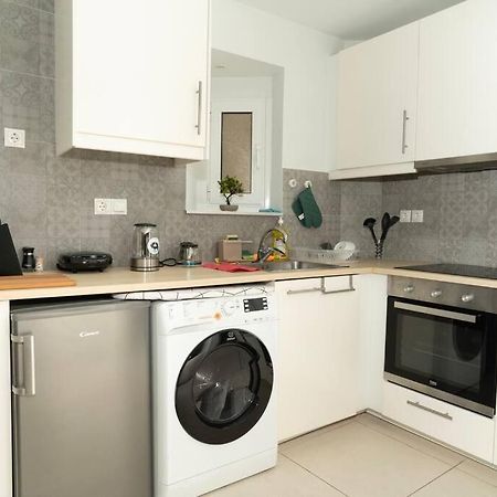 Homey Renovated 1 Bedroom Apartment In Kesariani Atény Exteriér fotografie