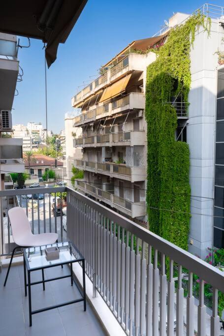 Homey Renovated 1 Bedroom Apartment In Kesariani Atény Exteriér fotografie